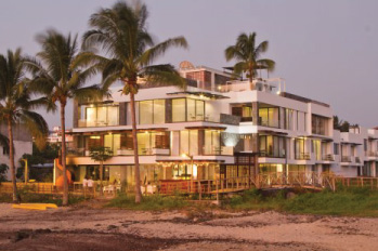 Galapagos: Golden Bay